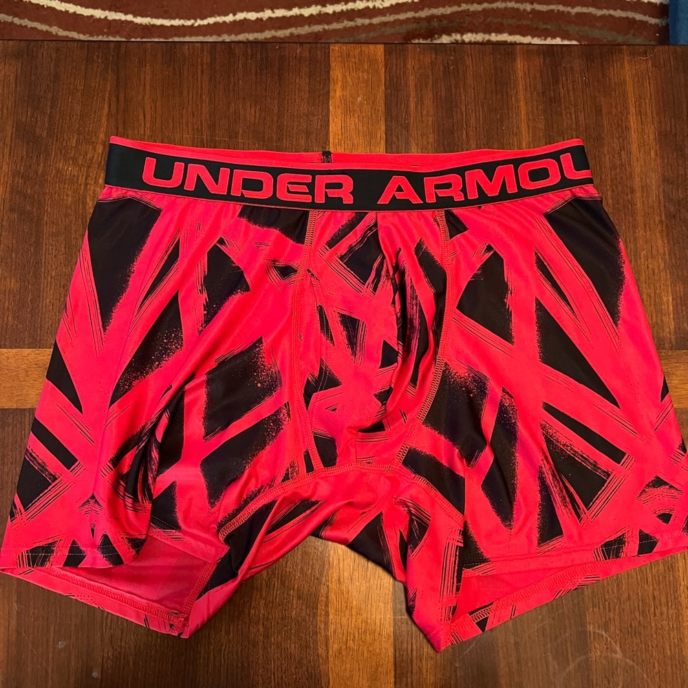 Under Armour Nylon/Lycra Trunk Underwear Red M